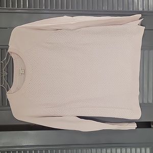 Lightweight sweater